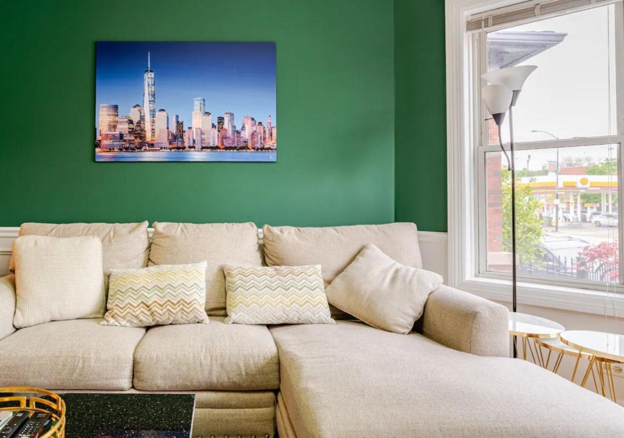 2 Bed Apt W/ Office, Free Parking, Near Wrigley Chicago Exterior photo